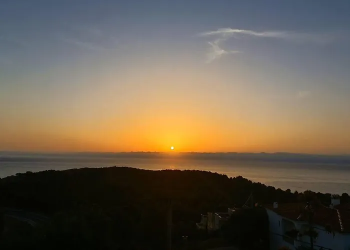 Comme Un Phare Sur La