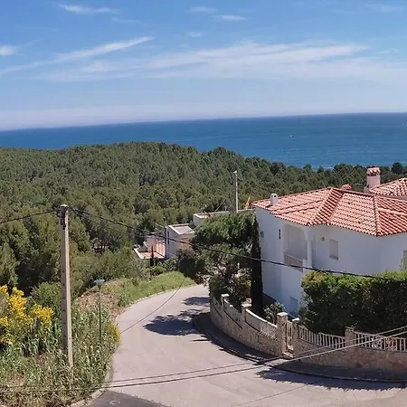 Comme Un Phare Sur La Apartment Llança
