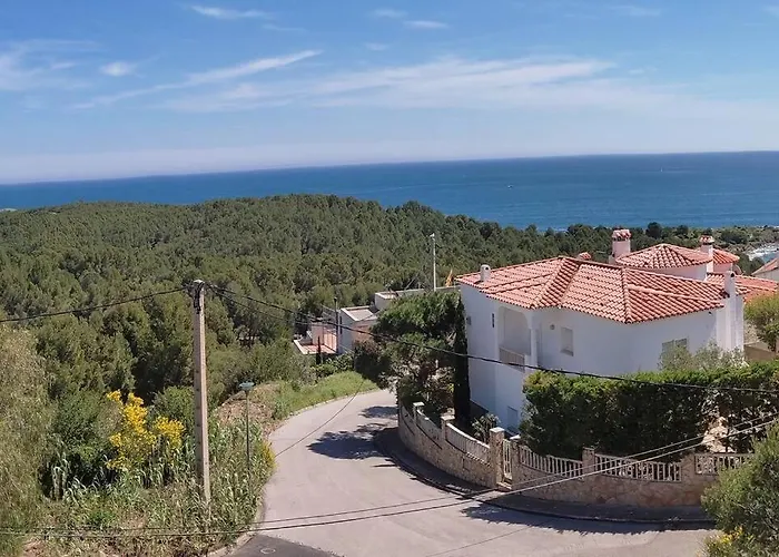 Comme Un Phare Sur La Apartment Llança